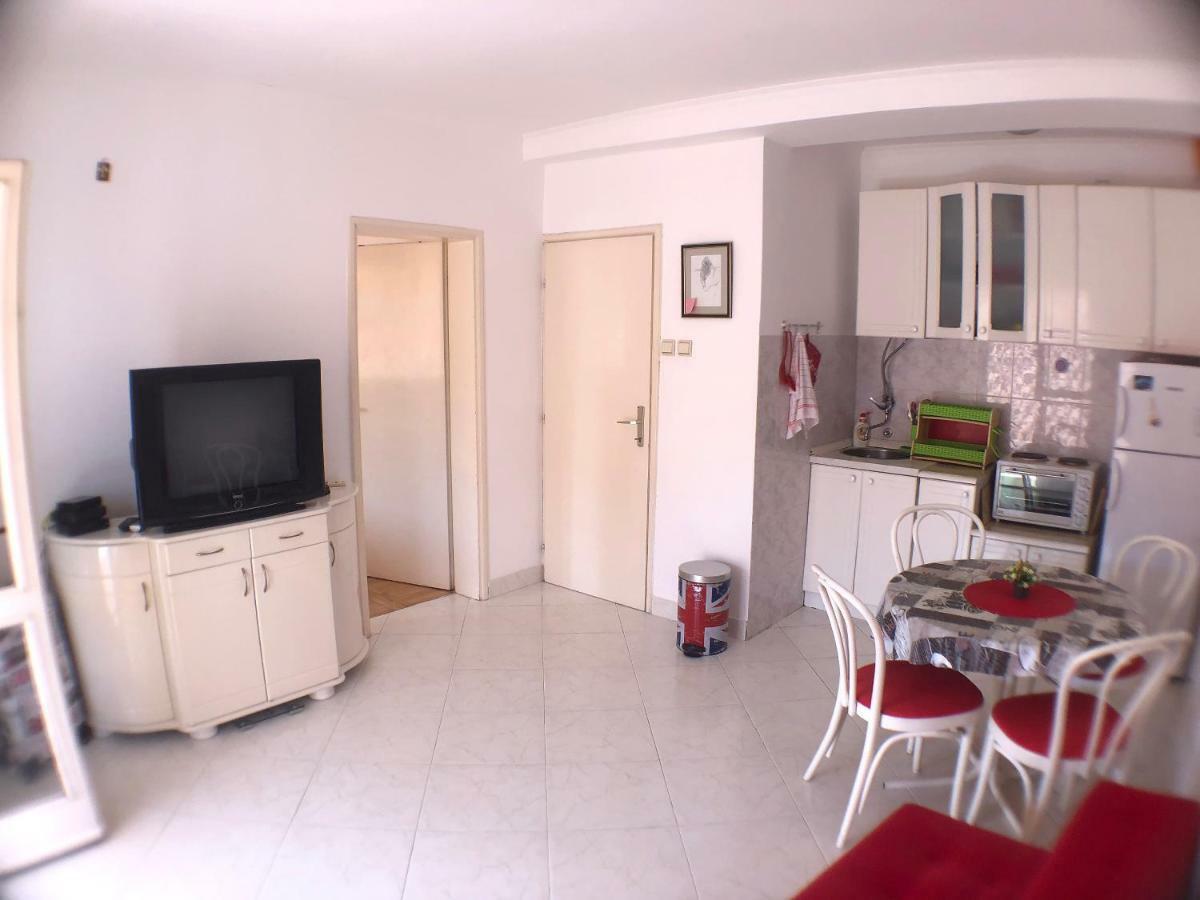 One Bedroom Apartment 500M From The Beach Budva Exterior photo
